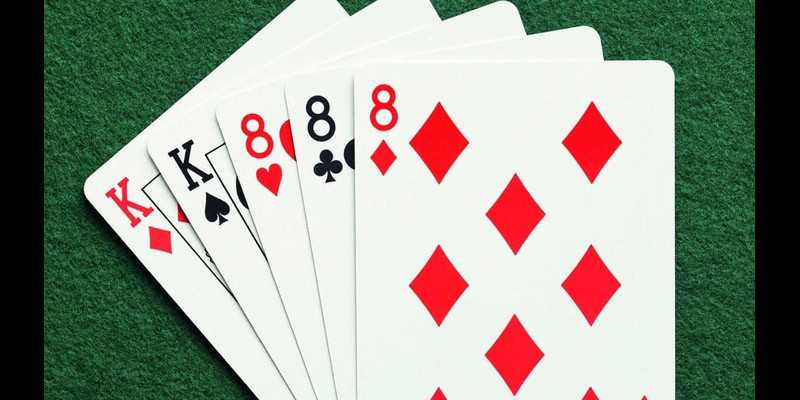 Luật đánh bài tú lơ khơ